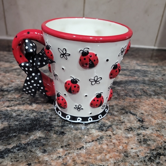 Burton Lady Bug 3 D Coffee/Tea Mug - Picture 2 of 5